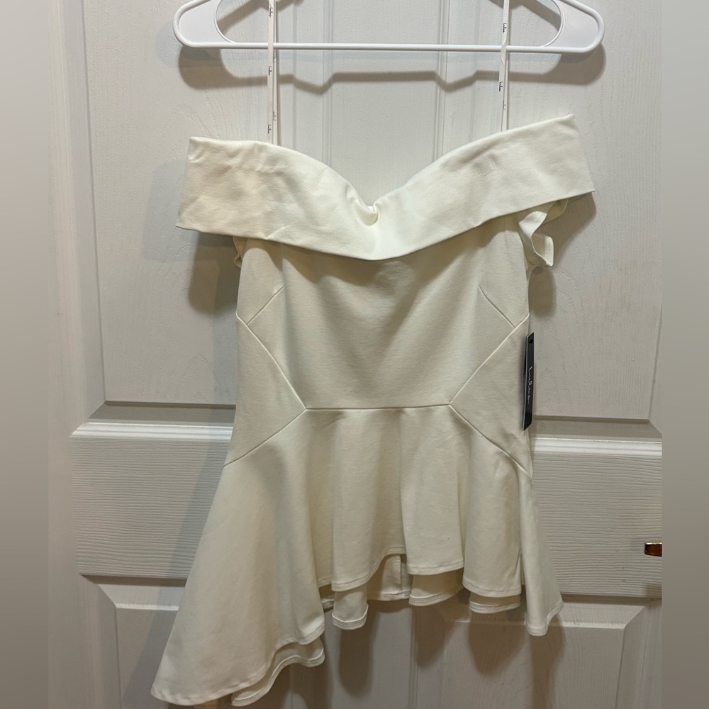 Lulu's Strapless Cream Top